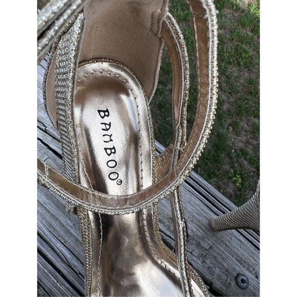 Bamboo Heels - Picture 2 of 5